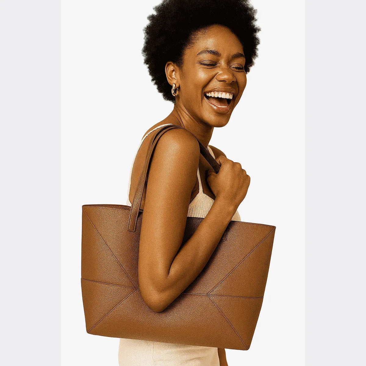 Model wearing the tote