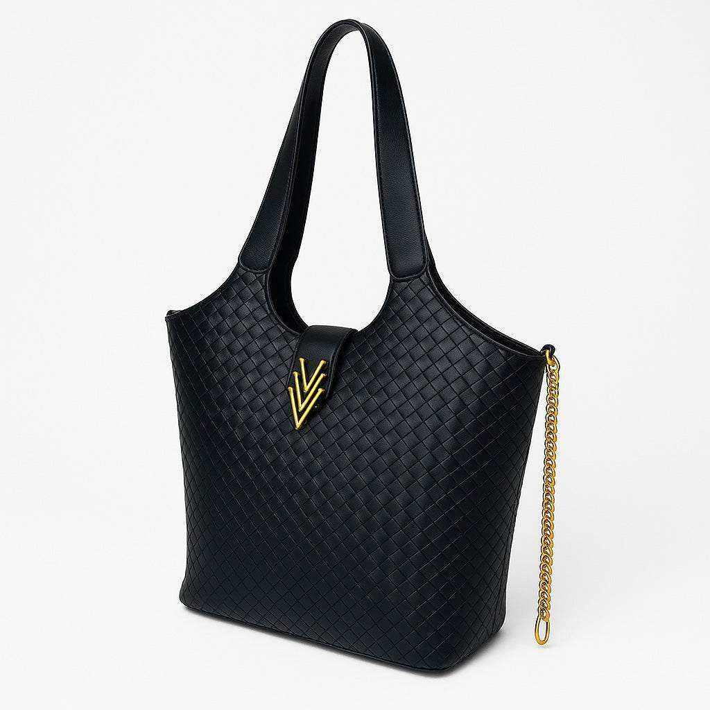 Large Tote Bags Stylish, Spacious, and Durable Totes for Work, Travel, and Everyday Use