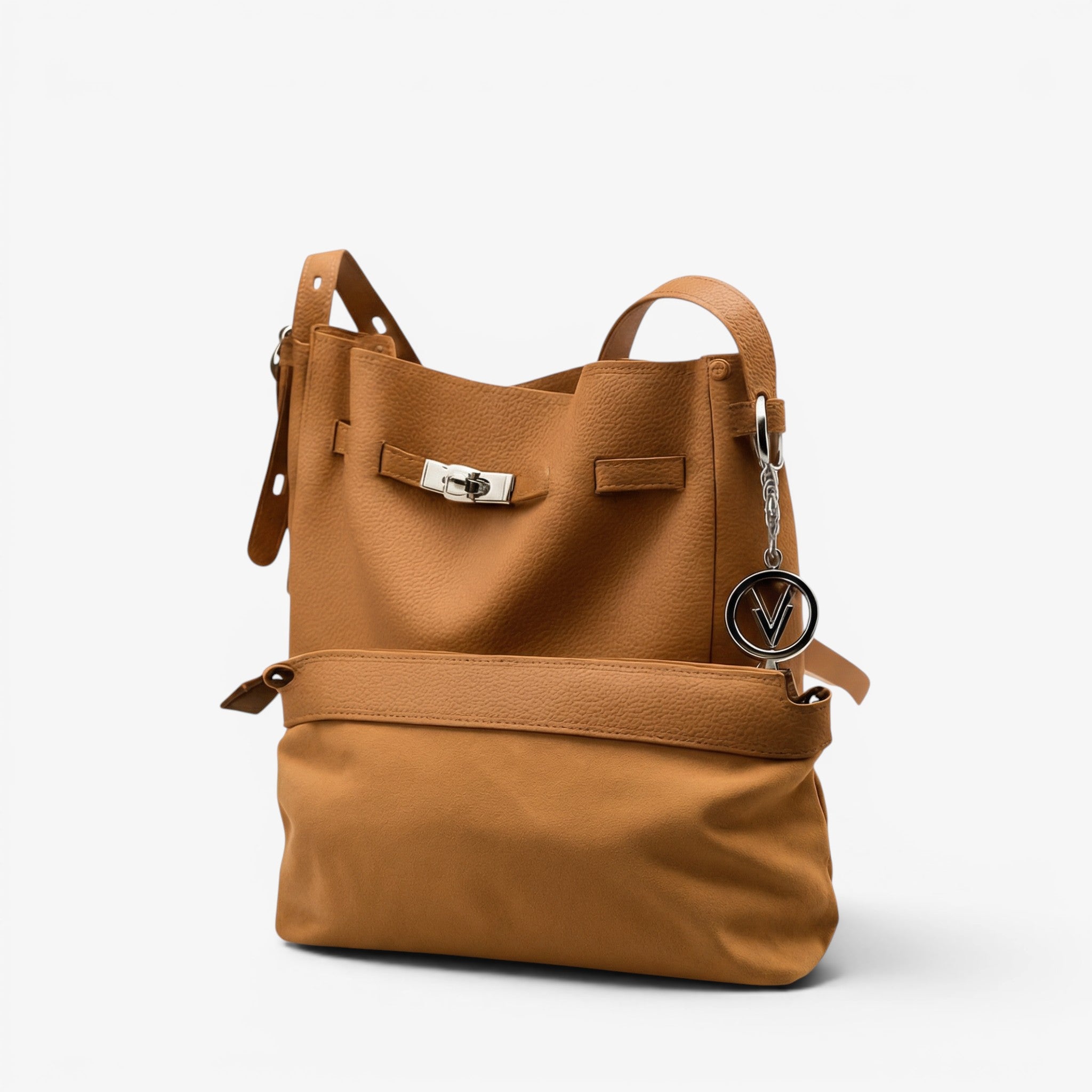 Pouch details